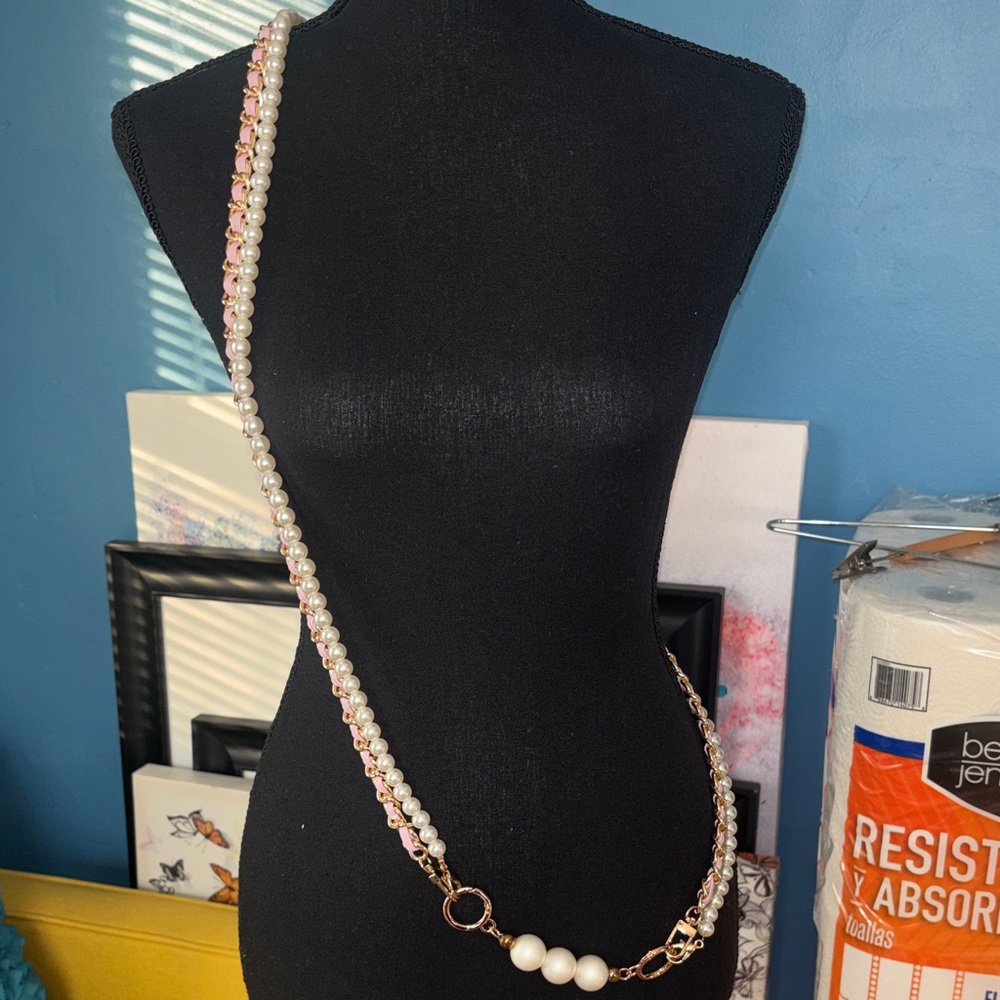 Elegant Pearl and Gold double chain rope for pocketbook